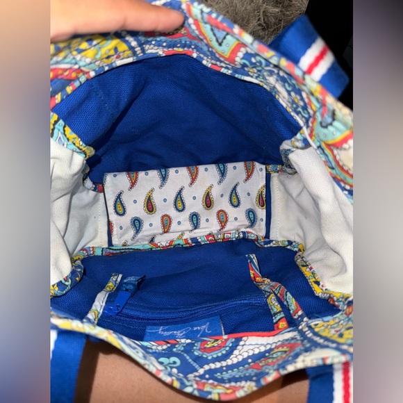 Vera Bradley handbag - Picture 4 of 9